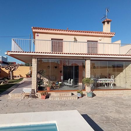 Jade Villa บินารอส ภายนอก รูปภาพ