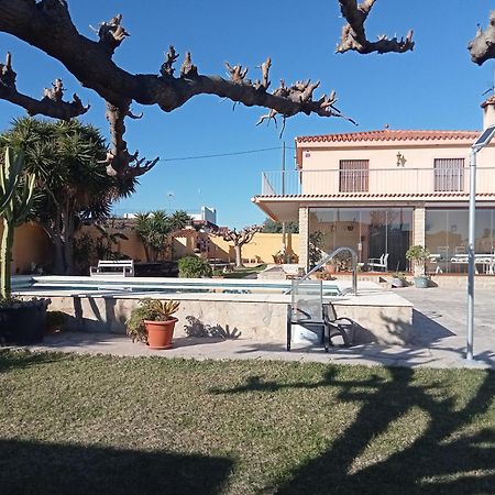 Jade Villa บินารอส ภายนอก รูปภาพ