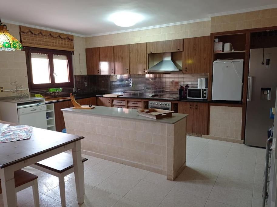 Jade Villa บินารอส ภายนอก รูปภาพ